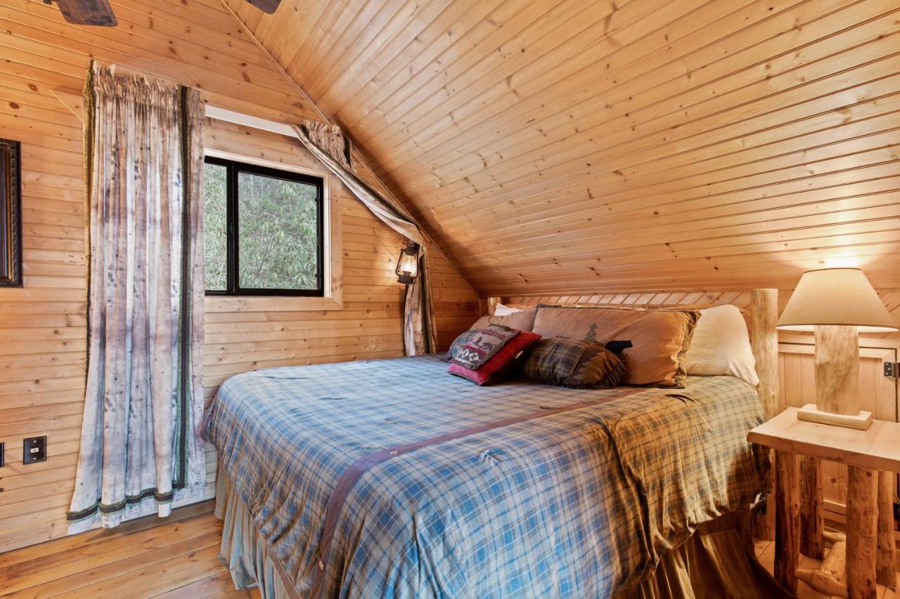 Dreams&Streams, 2 Bedrooms, Jetted Tub, Pool Table, Arcade, Sleeps 8 Gatlinburg Exterior foto