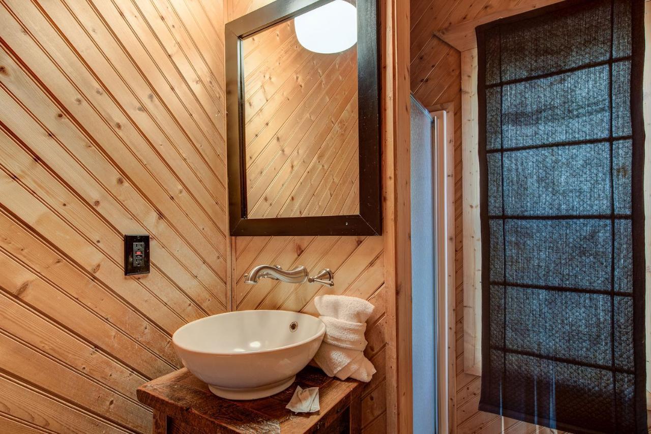 Dreams&Streams, 2 Bedrooms, Jetted Tub, Pool Table, Arcade, Sleeps 8 Gatlinburg Exterior foto